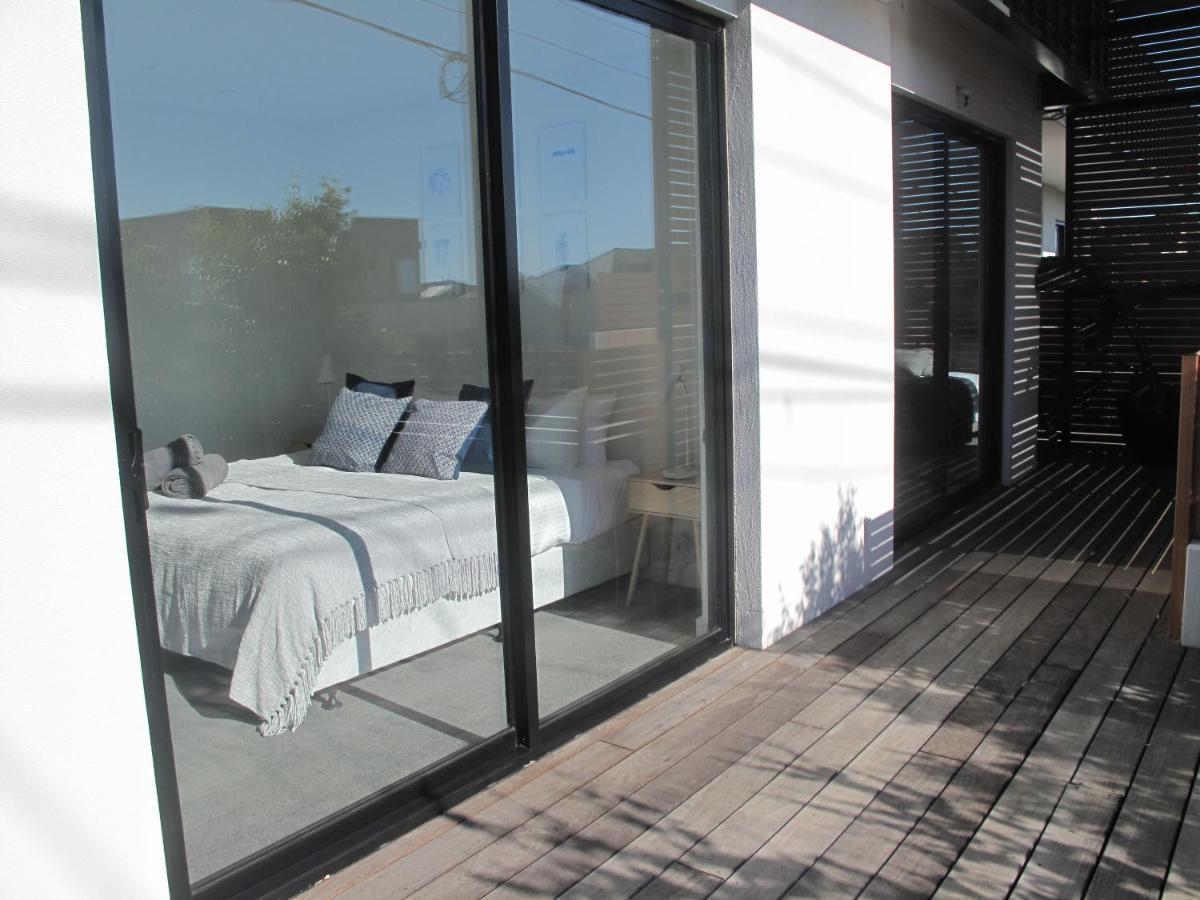 Modern 3 Bedroom Apt With Free Parking, Netflix, Wifi & Welcome Wine By Bnb Pro Melbourne Exterior photo